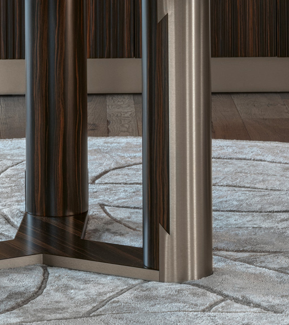 Luxor Round Table — view 2