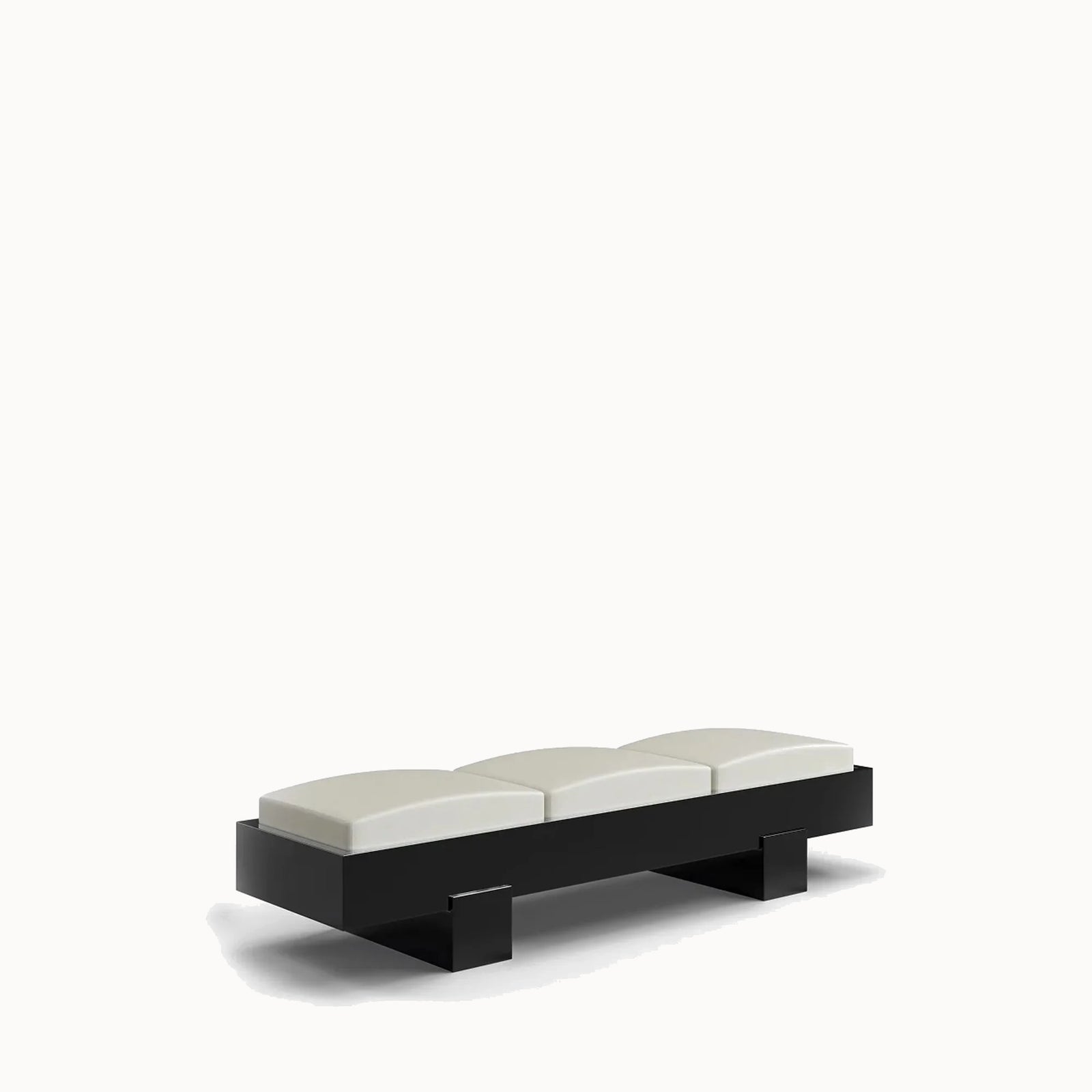 Bench — front view