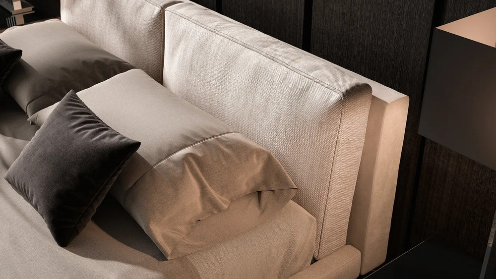 Milano Bed — view 3
