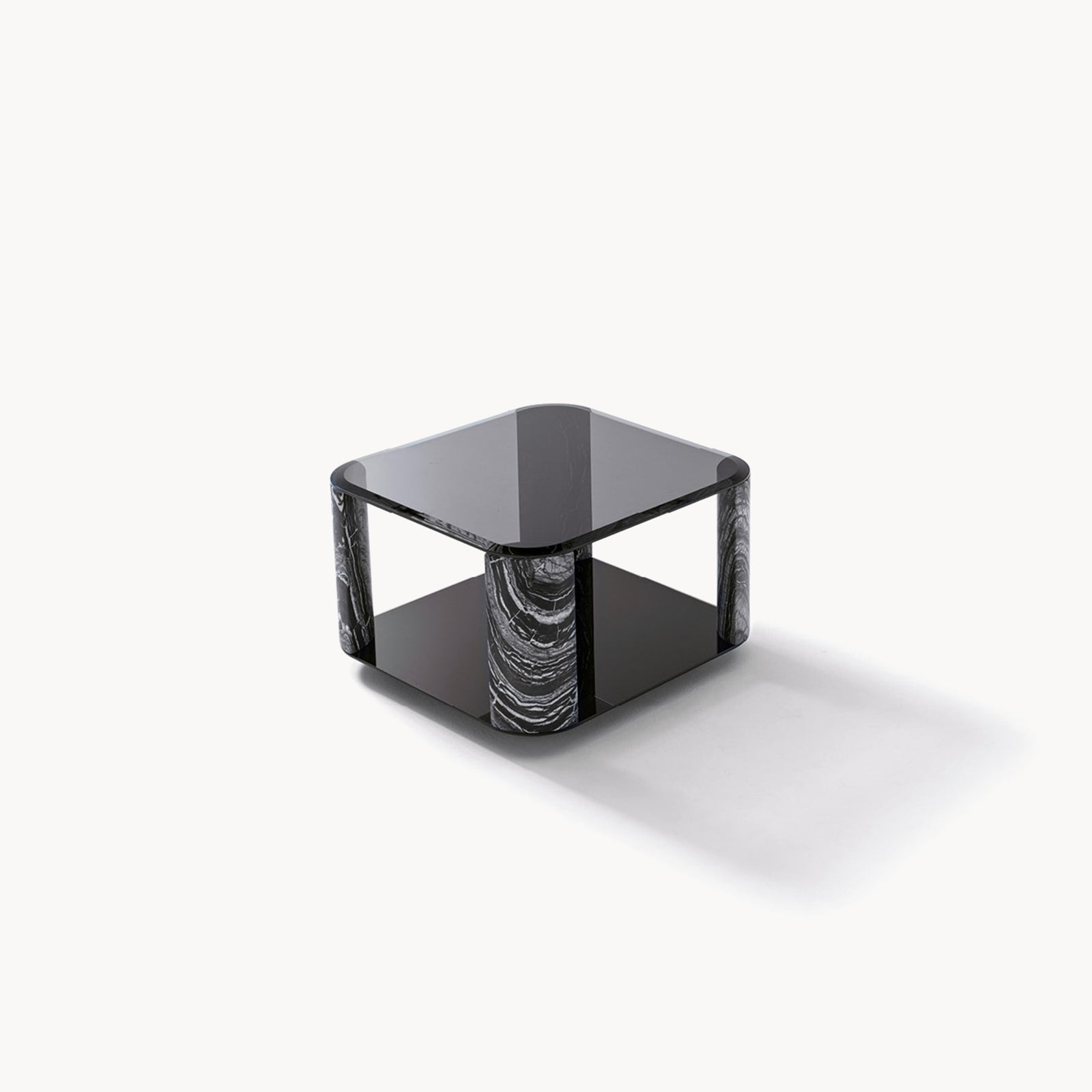 Mirage Square Big table d'appoint — vue de face