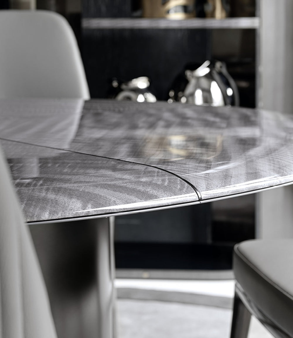 Mirage Round Table — view 4