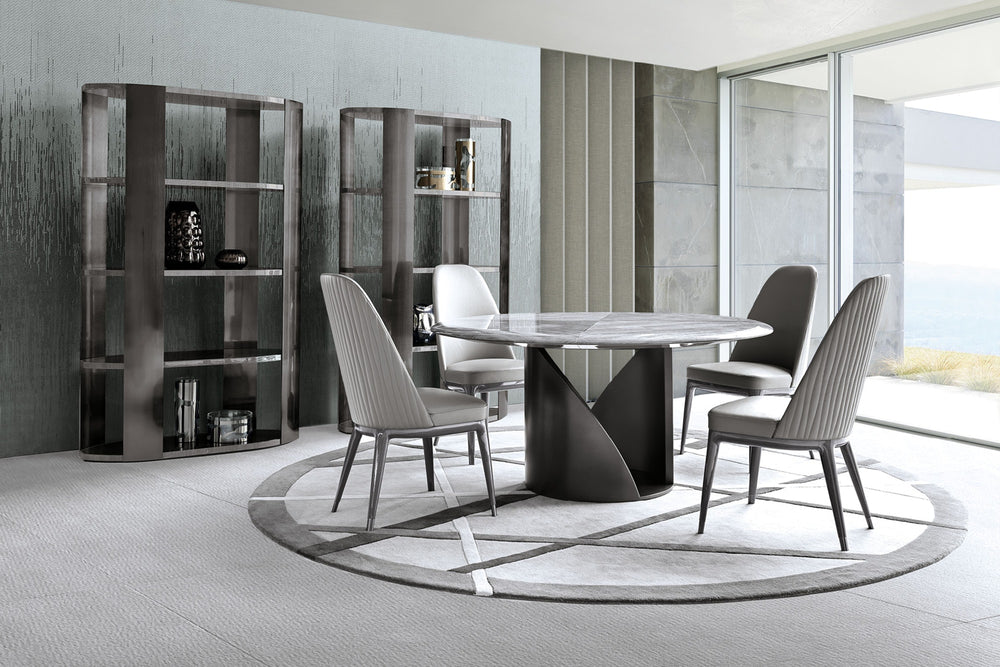 Mirage Round Table — view 5