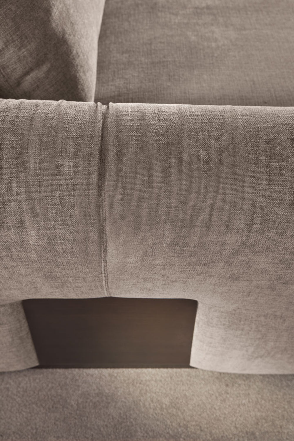 Montecarlo Angular Sofa — view 8