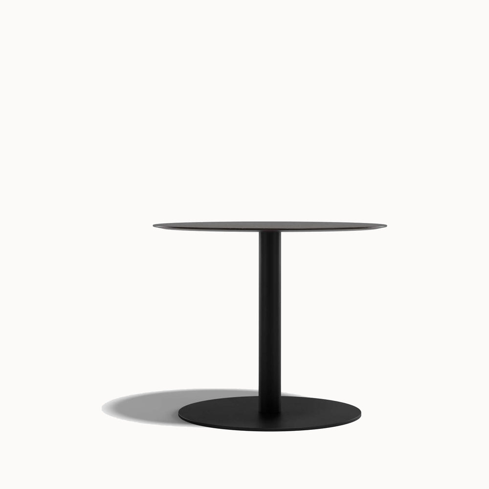 Net R Dining Table — front view