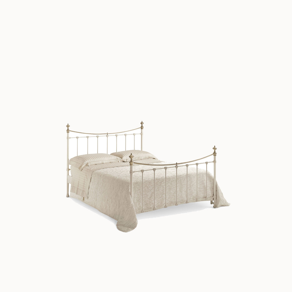 Oliver Bed — front view