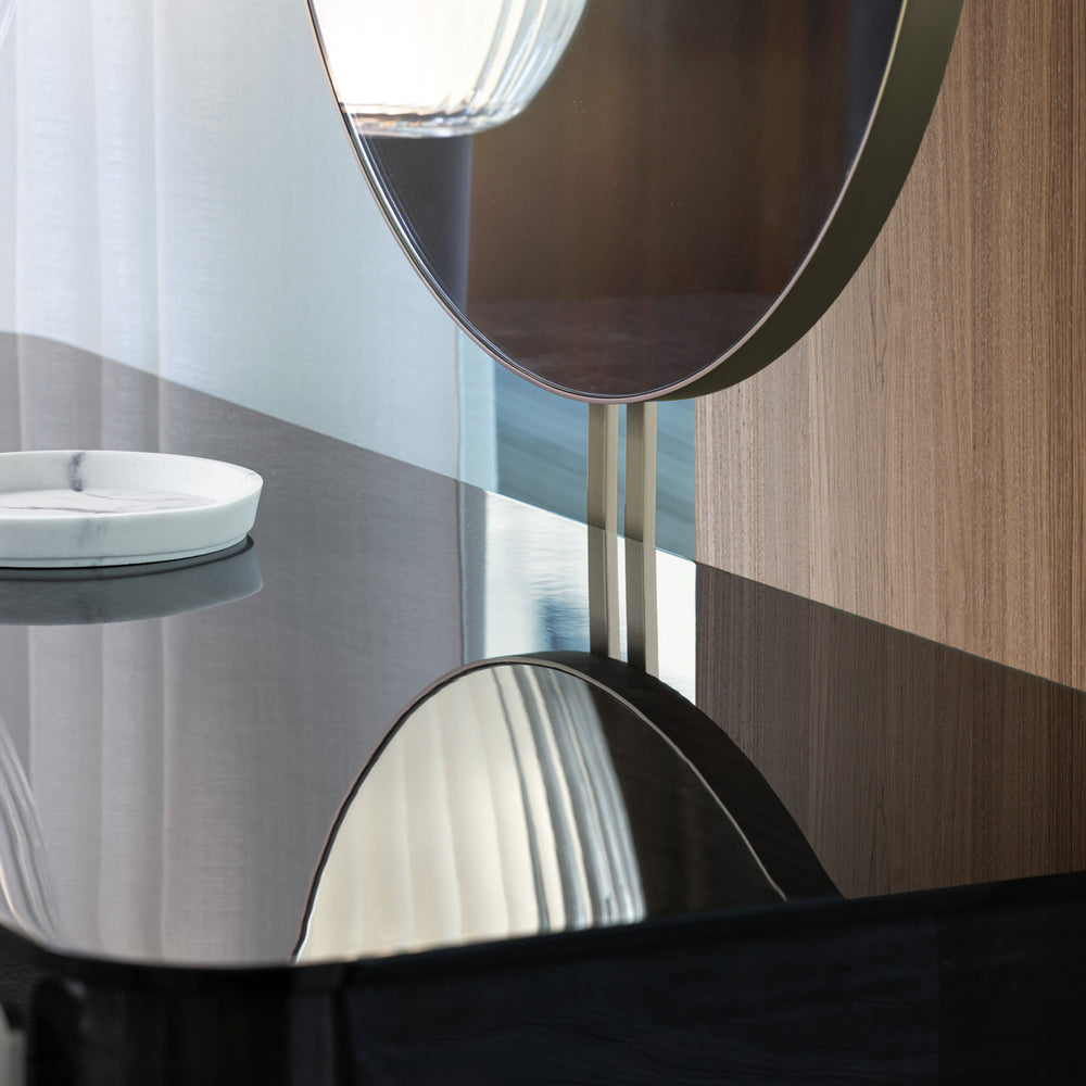 Parisienne Console — view 2