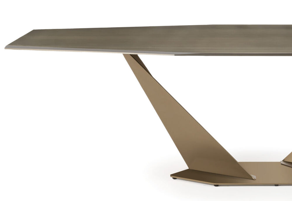 Quartz Dining Table by Reflex Angelo, view 2