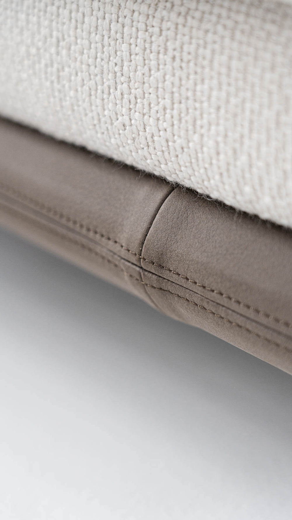 Saphir Sofa — view 6