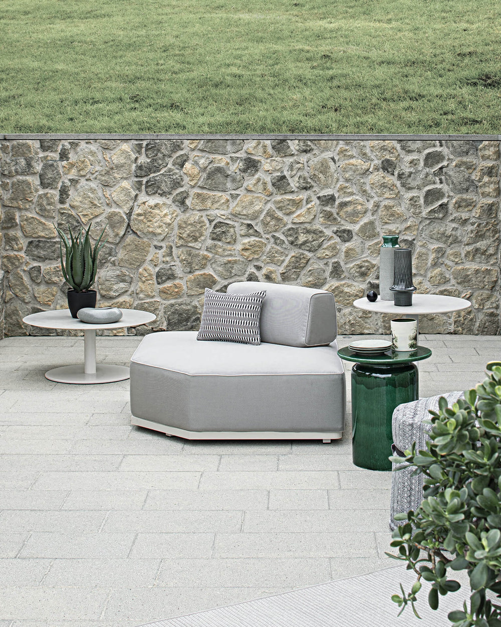 Smart Service Coffee Table — view 8