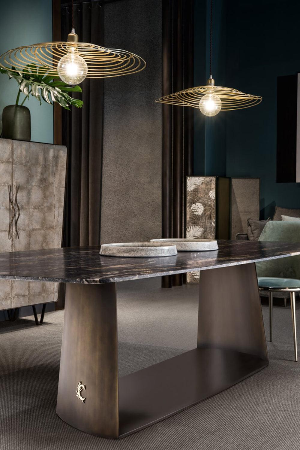 Teseo Dining Table — view 3