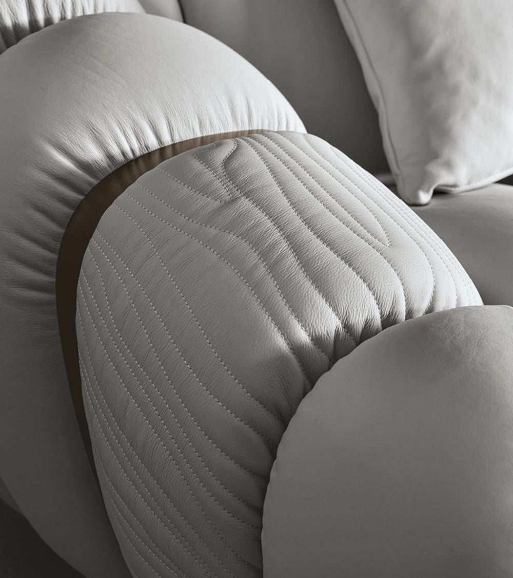 TréSor Curved Sofa — view 2