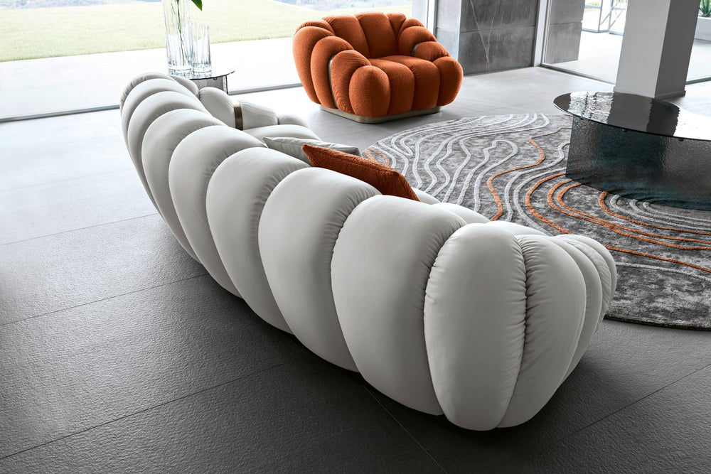 TréSor Curved Sofa — view 9