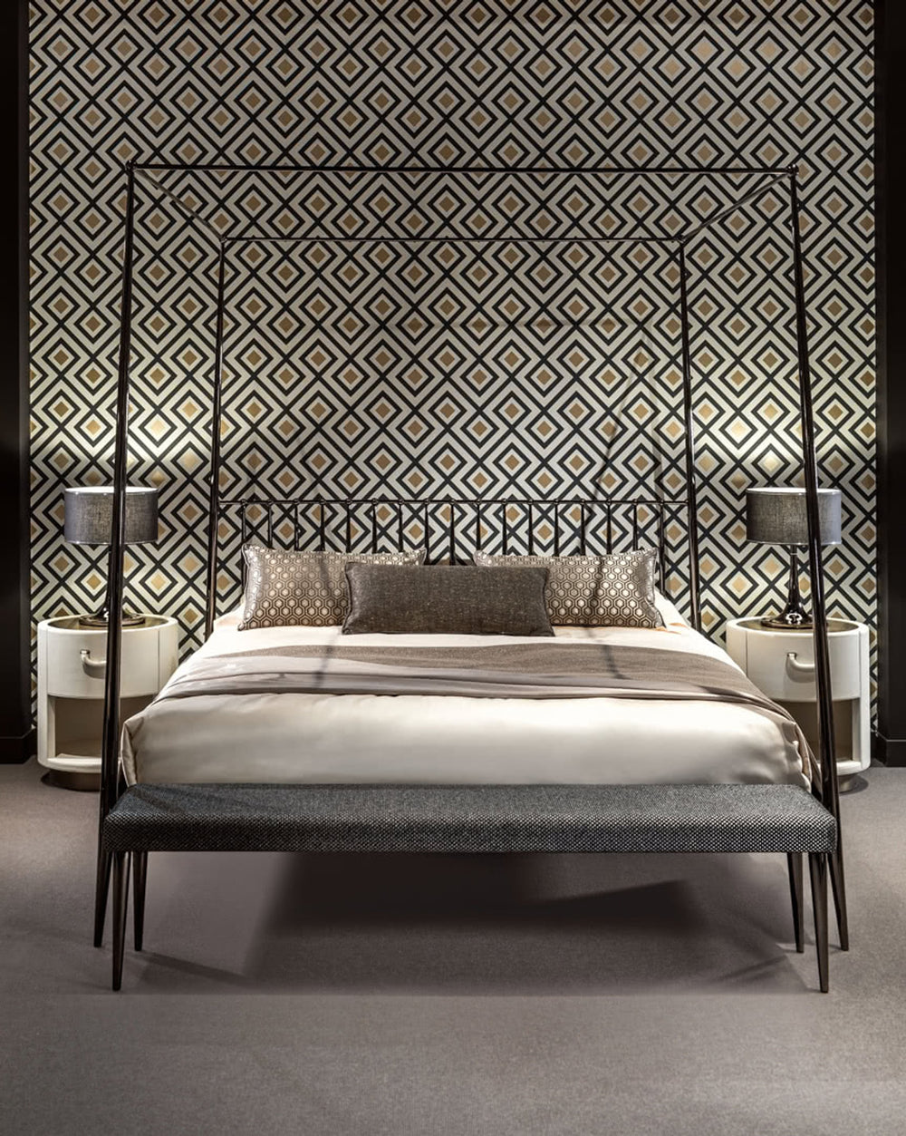 Urbino Canopy Bed — view 8