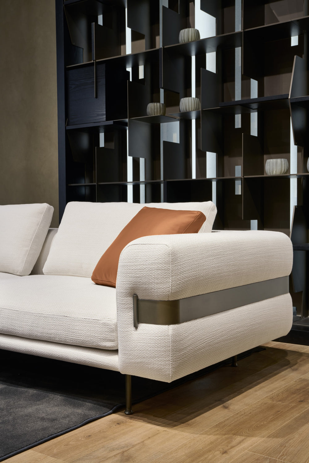Valley Sofa — view 9
