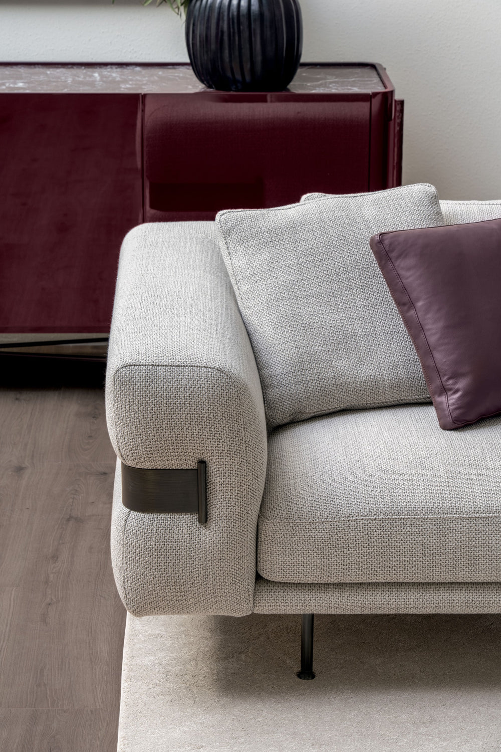 Valley Sofa — view 4
