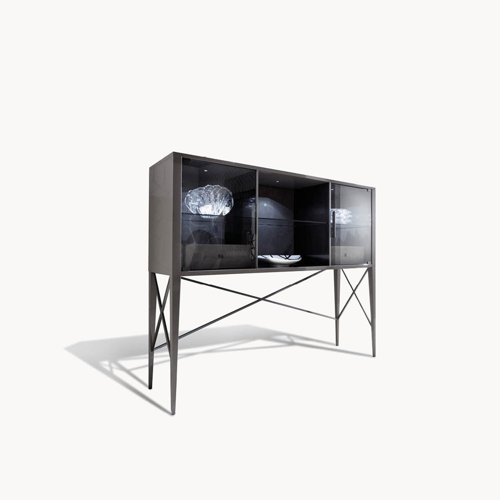 Vision Bar — front view