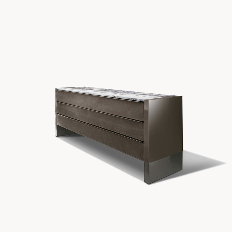 Vision Dresser — front view