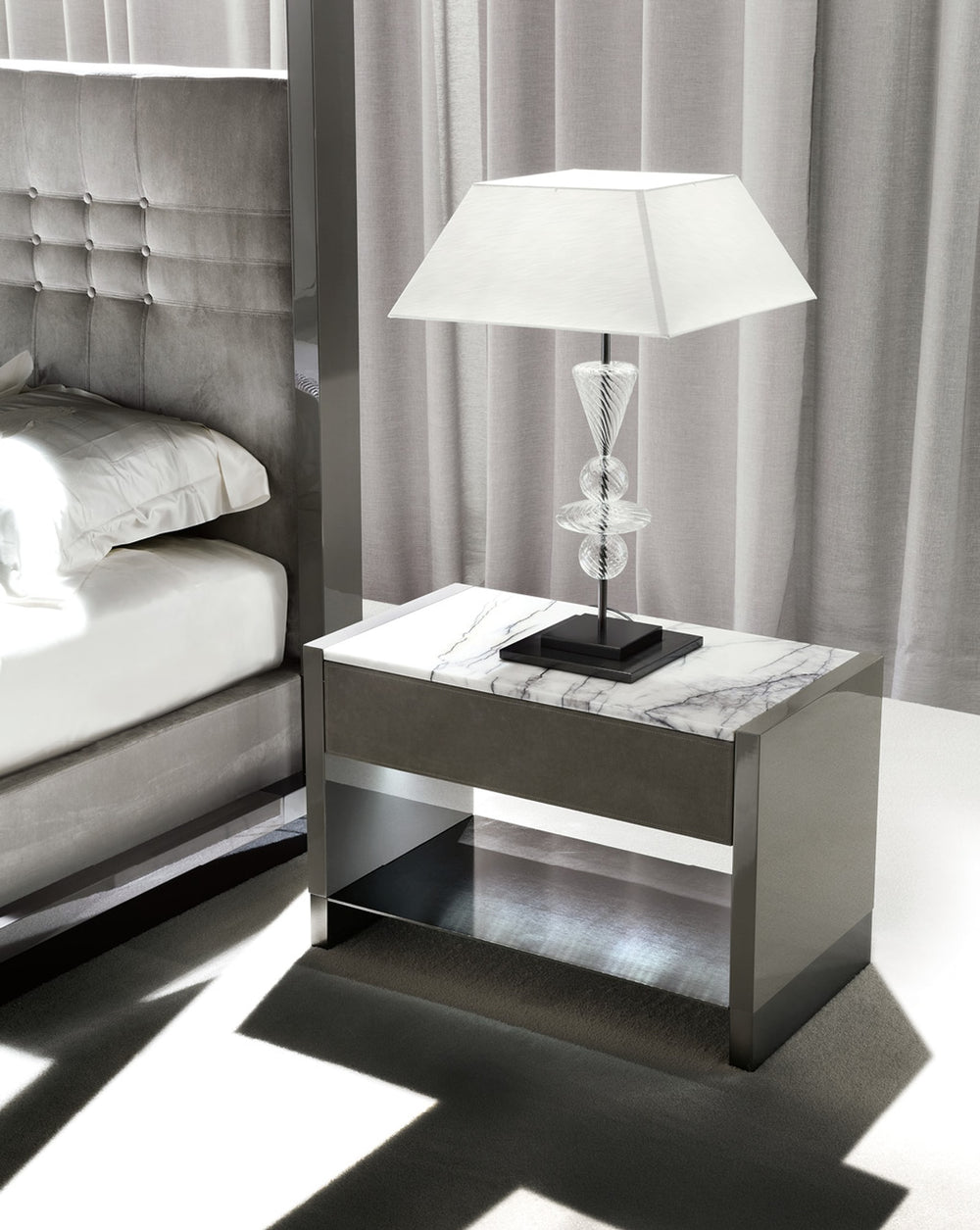 Vision Night table — vue 2