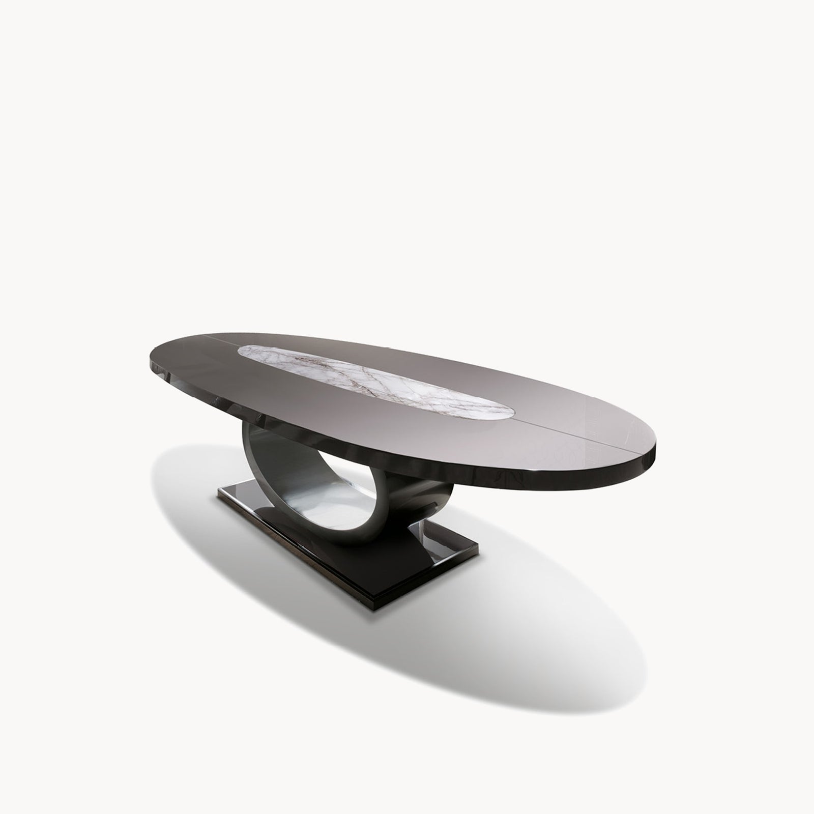 Vision Oval Table — front view