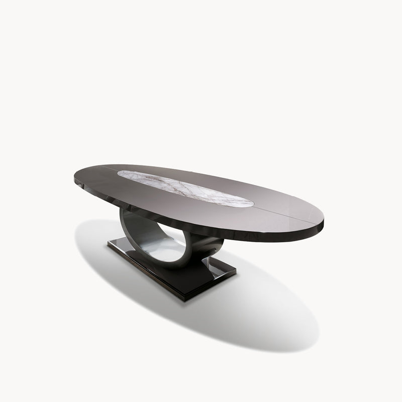 Vision Oval Table — front view
