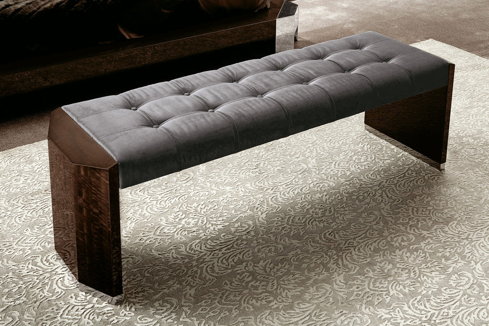 Vogue Bench — view 3