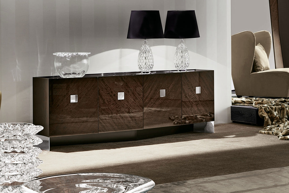 Vogue Buffet — view 3