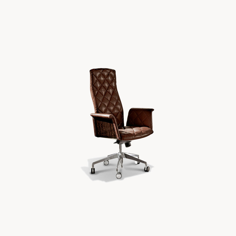 Vogue Presidential Office Chair — front view